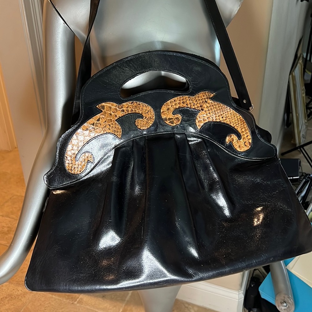 Lusha black oversized purse